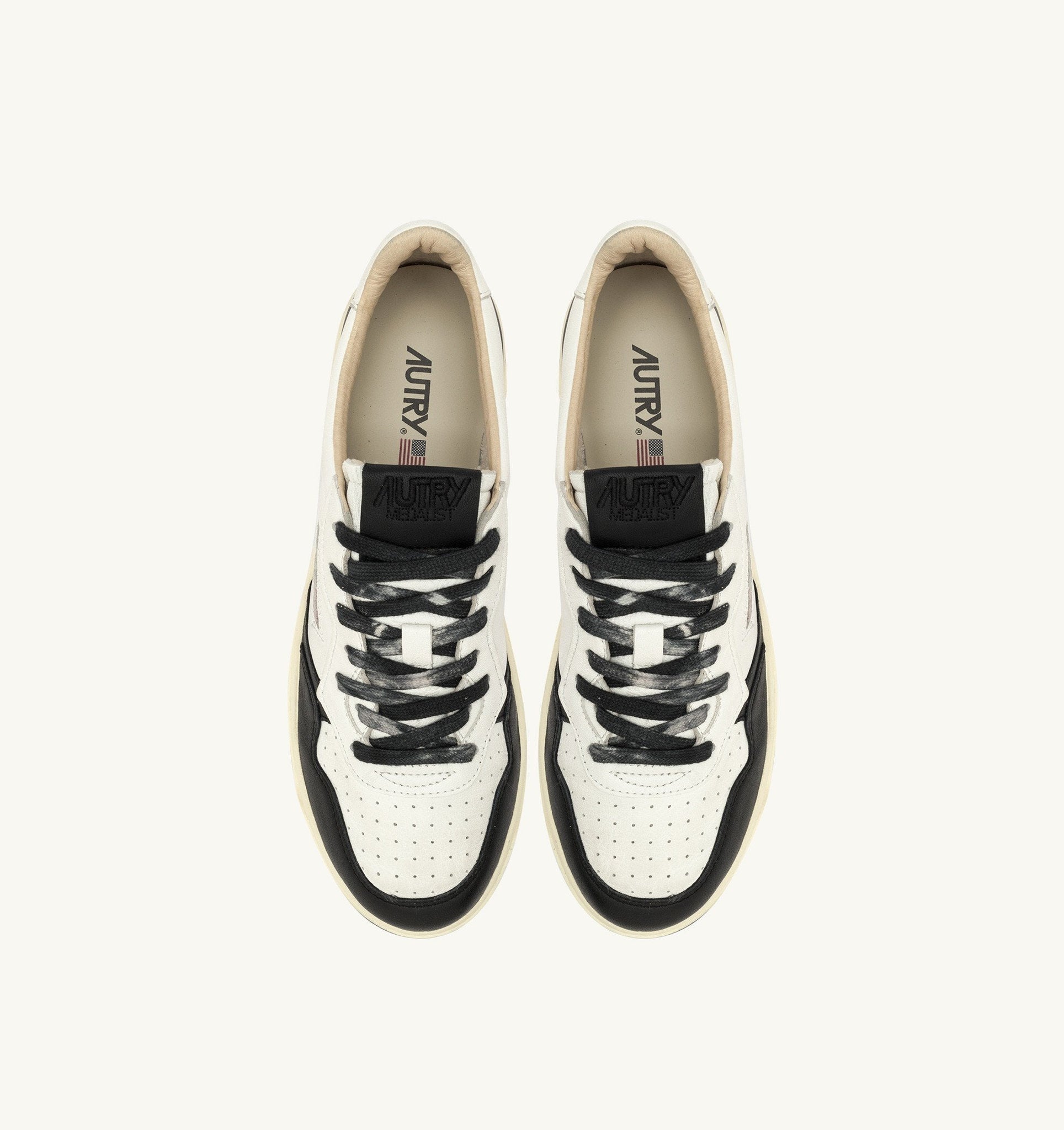 Medalist Low en cuir Blanc/Noir