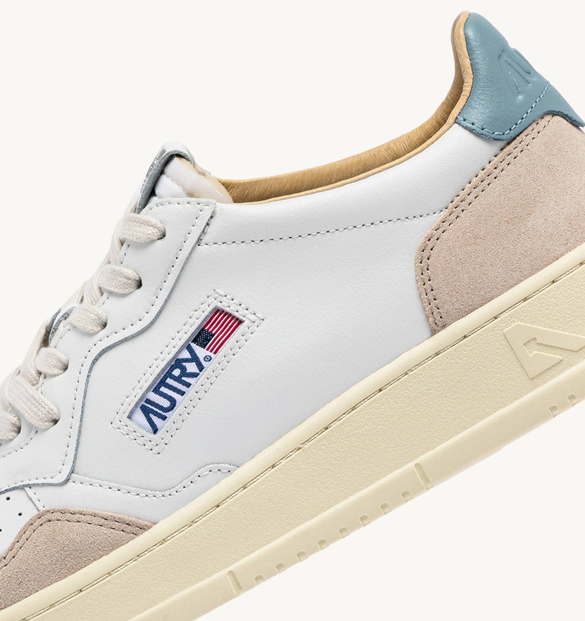 Medalist Low en cuir et suède Blanc/Silver Blue